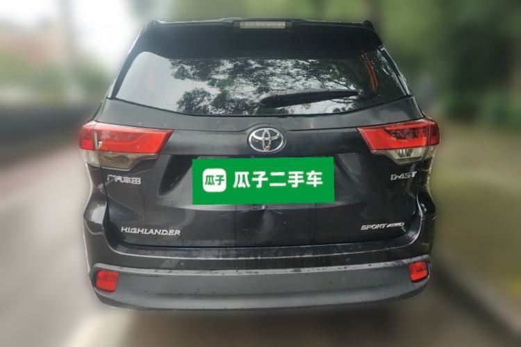 Used Toyota Highlander 2018 2.0T Four-Wheel Drive Luxury Version 7 Seats China VI Standard Rear