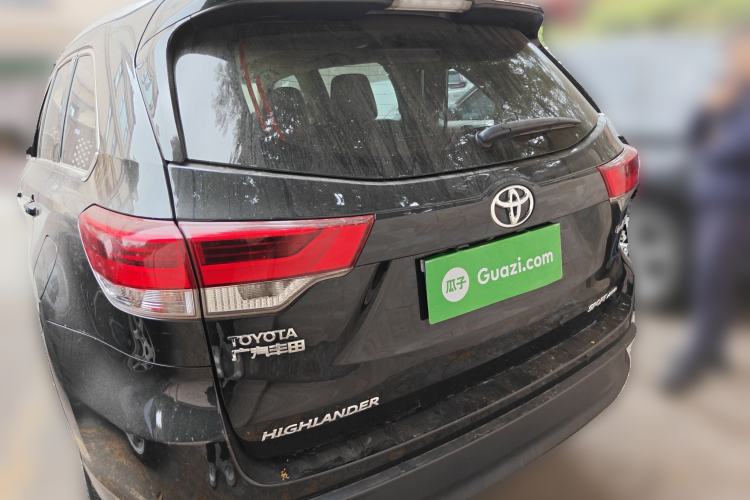 Used Toyota Highlander 2018 2.0T Four-Wheel Drive Luxury Edition 7 Seats China V Emission Standard Rear