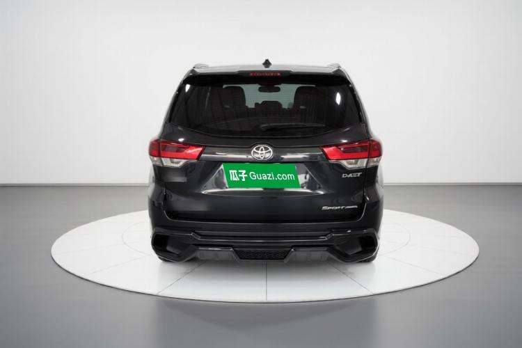 Used Toyota Highlander 2018 2.0T Four-Wheel Drive Luxury Version 7 Seats China VI Standard Rear