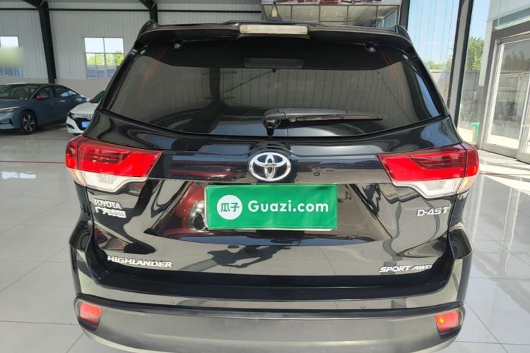 Used Toyota Highlander 2018 2.0T Four-Wheel Drive Prestige Version 7 Seats China V Emission Standard Rear