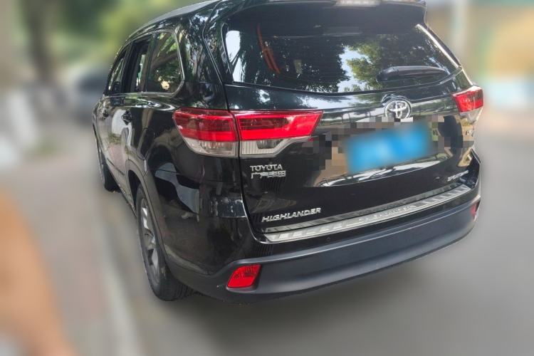 Used Toyota Highlander 2018 2.0T Four-Wheel Drive Luxury Edition 7 Seats China V Emission Standard Rear Left 45 Deg