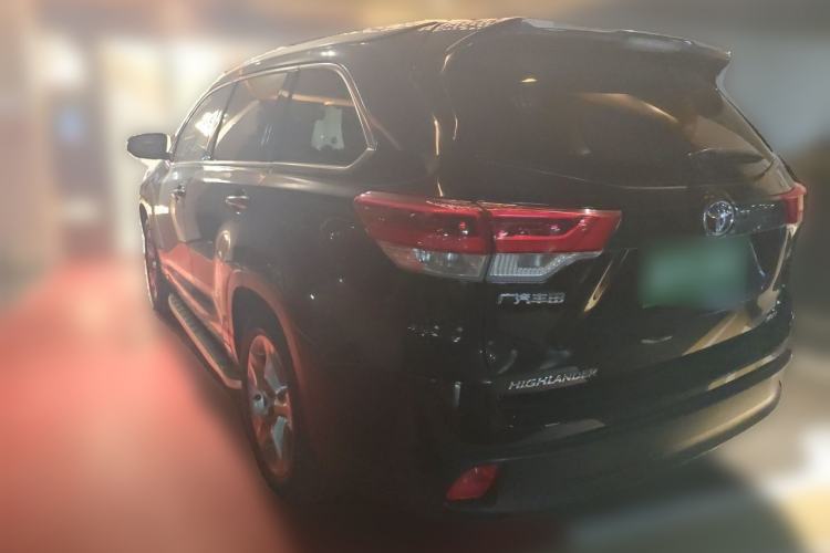 Used Toyota Highlander 2018 2.0T Two-Wheel Drive Luxury Edition 7 Seats China VI Standard Rear Left 45 Deg