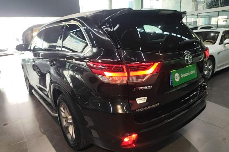 Used Toyota Highlander 2018 2.0T Four-Wheel Drive Luxury Version 7 Seats China VI Standard Rear Left 45 Deg
