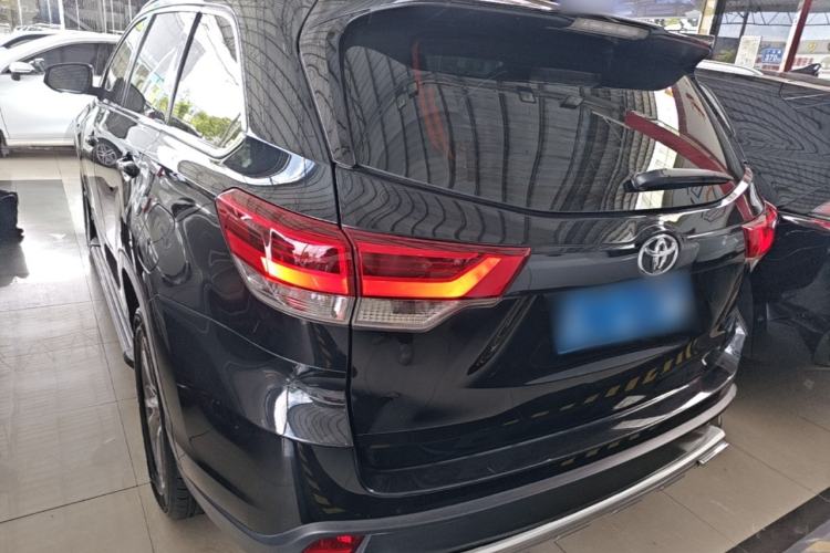 Used Toyota Highlander 2018 2.0T Two-Wheel Drive Elite Version 5 Seats China VI Standard Rear Left 45 Deg