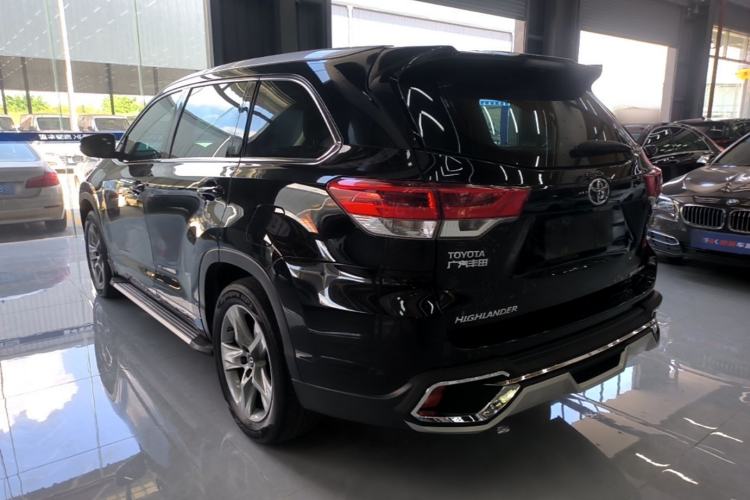 Used Toyota Highlander 2018 2.0T Four-Wheel Drive Luxury Version 7 Seats China VI Standard Rear Left 45 Deg