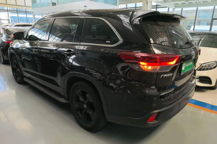Used Toyota Highlander 2018 2.0T Four-Wheel Drive Knight Edition 7 Seats China VI Standard Rear Left 45 Deg
