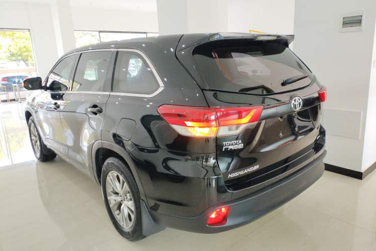 Used Toyota Highlander 2018 2.0T Four-Wheel Drive Elite Edition 7 Seats China V Standard Rear Left 45 Deg