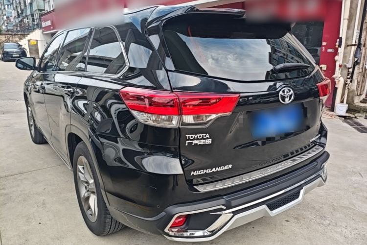 Used Toyota Highlander 2018 2.0T Four-Wheel Drive Luxury Edition 7 Seats China V Emission Standard Rear Left 45 Deg