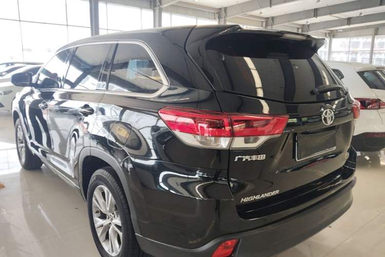 Used Toyota Highlander 2018 2.0T Two-Wheel Drive Elite Version 5 Seats China VI Standard Rear Left 45 Deg