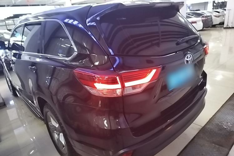 Used Toyota Highlander 2018 2.0T Four-Wheel Drive Luxury Version 7 Seats China VI Standard Rear Left 45 Deg