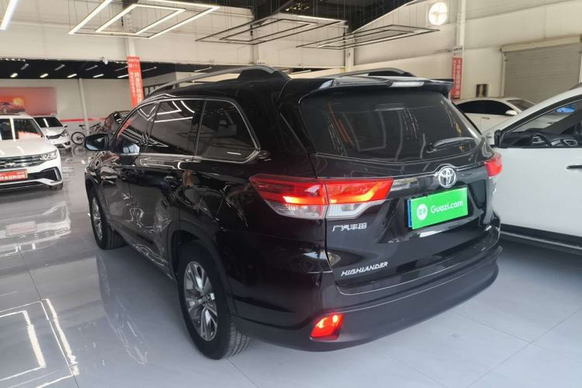 Used Toyota Highlander 2018 2.0T Four-Wheel Drive Elite Edition 7 Seats China VI Standard Rear Left 45 Deg