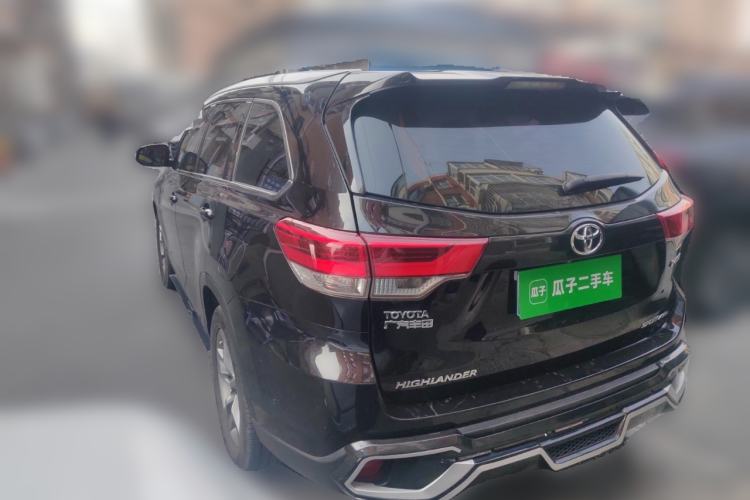 Used Toyota Highlander 2018 2.0T Four-Wheel Drive Luxury Edition 7 Seats China V Emission Standard Rear Left 45 Deg