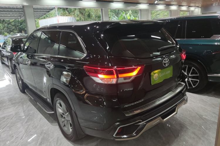 Used Toyota Highlander 2018 2.0T Four-Wheel Drive Luxury Edition 7 Seats China V Emission Standard Rear Left 45 Deg