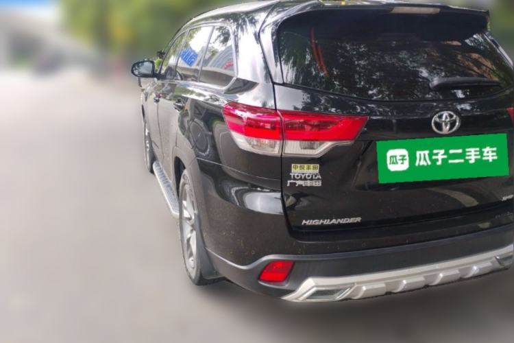 Used Toyota Highlander 2018 2.0T Two-Wheel-Drive Luxury Edition 7 Seats Emission Standard China V Rear Left 45 Deg