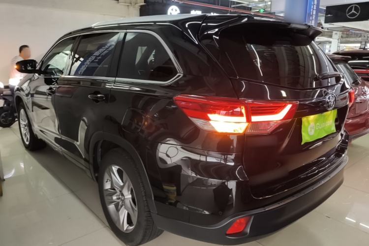 Used Toyota Highlander 2018 2.0T Four-Wheel Drive Luxury Version 7 Seats China VI Standard Rear Left 45 Deg