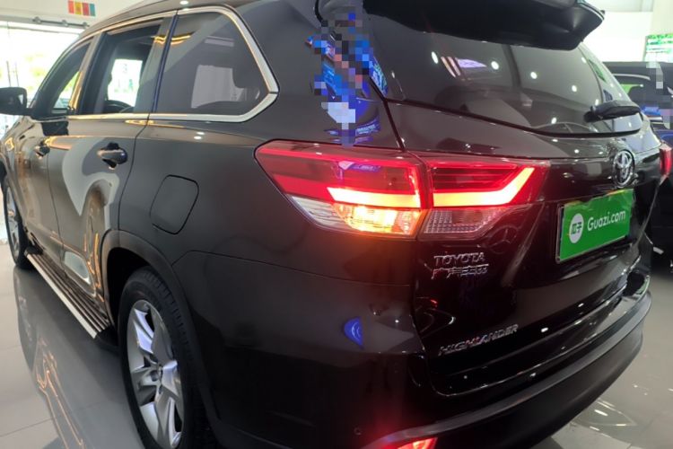 Used Toyota Highlander 2018 2.0T Four-Wheel Drive Luxury Edition 7 Seats China V Emission Standard Rear Left 45 Deg