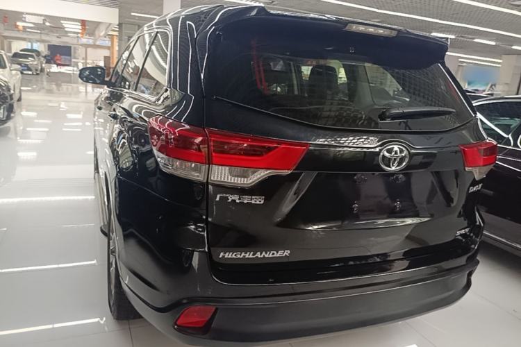 Used Toyota Highlander 2018 2.0T Two-Wheel Drive Luxury Edition 7 Seats China VI Standard Rear Left 45 Deg