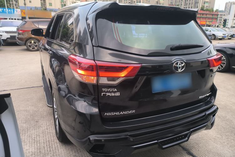 Used Toyota Highlander 2018 2.0T Four-Wheel Drive Luxury Version 7 Seats China VI Standard Rear Left 45 Deg