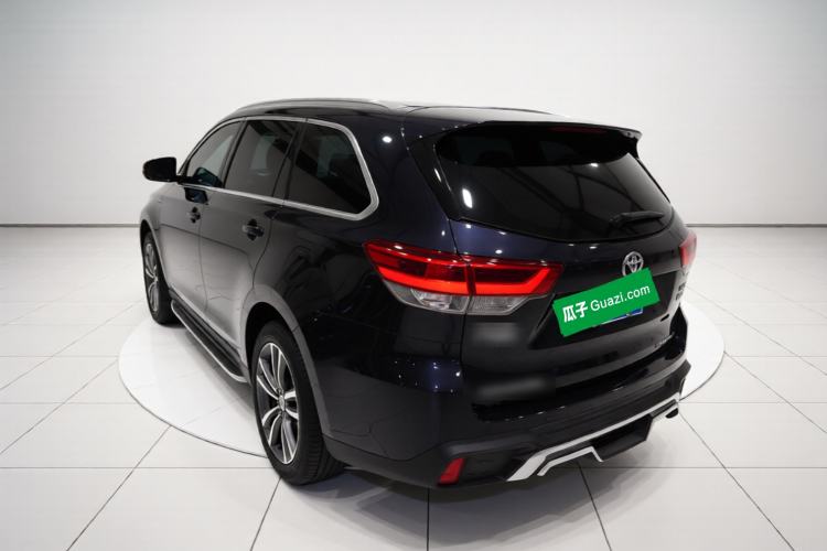 Used Toyota Highlander 2018 2.0T Four-Wheel Drive Luxury Edition 7 Seats China V Emission Standard Rear Left 45 Deg