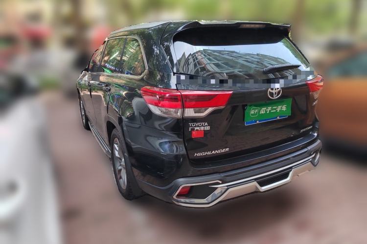 Used Toyota Highlander 2018 2.0T Four-Wheel Drive Luxury Edition 7 Seats China V Emission Standard Rear Left 45 Deg