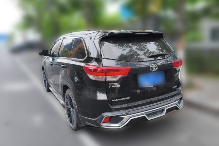Used Toyota Highlander 2018 2.0T Two-Wheel Drive Luxury Edition 7 Seats China VI Standard Rear Left 45 Deg