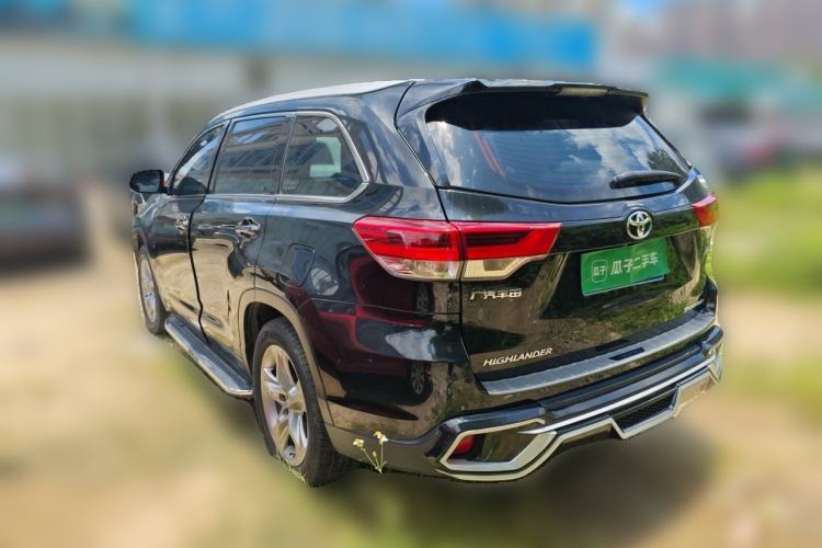 Used Toyota Highlander 2018 2.0T Four-Wheel Drive Luxury Edition 7 Seats China V Emission Standard Rear Left 45 Deg