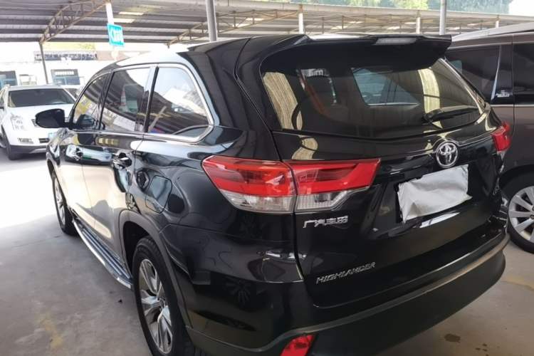 Used Toyota Highlander 2018 2.0T Two-Wheel Drive Elite Version 5 Seats China VI Standard Rear Left 45 Deg