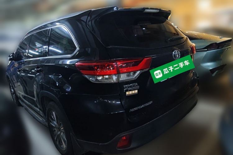 Used Toyota Highlander 2018 2.0T Four-Wheel Drive Elite Edition 7 Seats China V Standard Rear Left 45 Deg