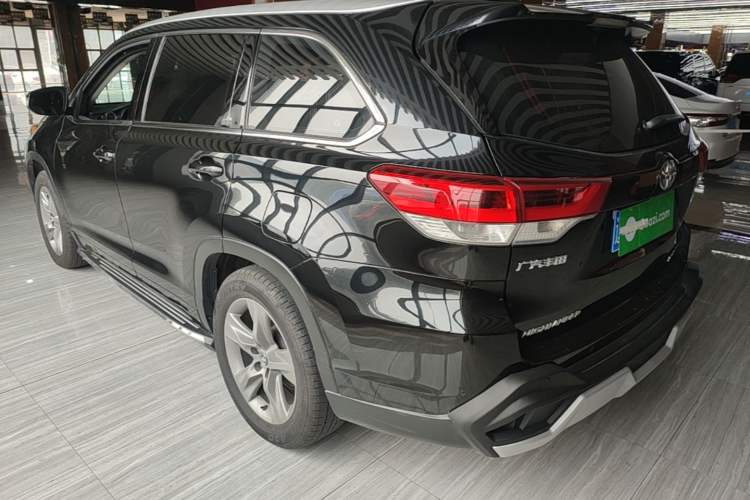Used Toyota Highlander 2018 2.0T Four-Wheel Drive Luxury Version 7 Seats China VI Standard Rear Left 45 Deg
