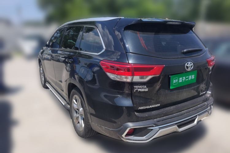 Used Toyota Highlander 2018 2.0T Four-Wheel Drive Luxury Edition 7 Seats China V Emission Standard Rear Left 45 Deg
