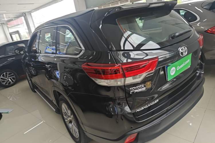 Used Toyota Highlander 2018 2.0T Two-Wheel Drive Elite Edition 7 Seats Emission Standard China V Rear Left 45 Deg