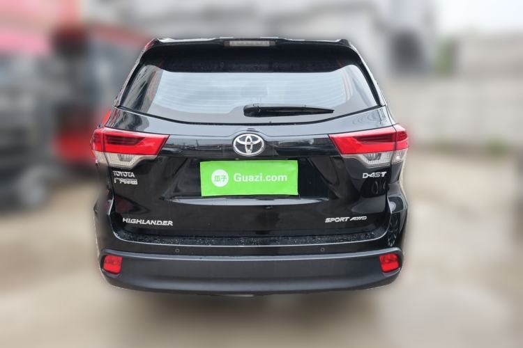 Used Toyota Highlander 2018 2.0T Four-Wheel Drive Luxury Edition 7 Seats China V Emission Standard Rear