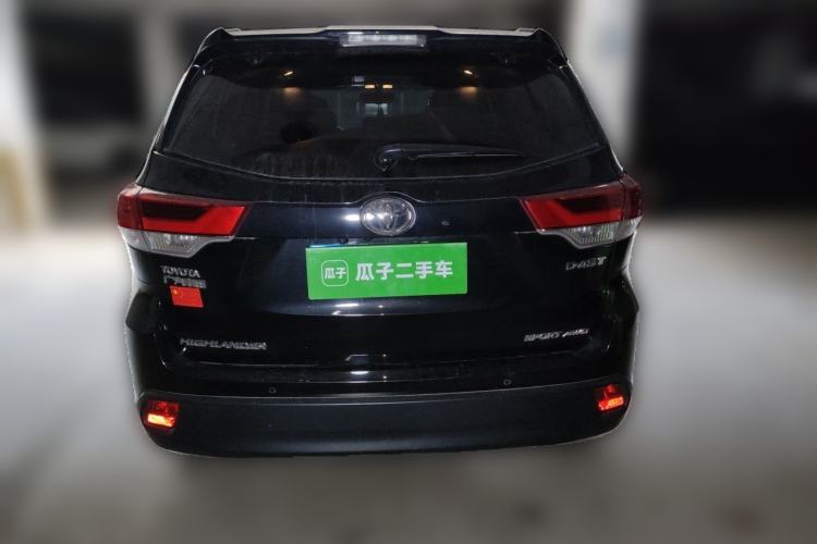 Used Toyota Highlander 2018 2.0T Four-Wheel Drive Prestige Version 7 Seats China VI Standard Rear