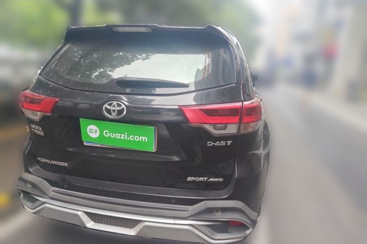 Used Toyota Highlander 2018 2.0T Four-Wheel Drive Luxury Version 7 Seats China VI Standard Rear