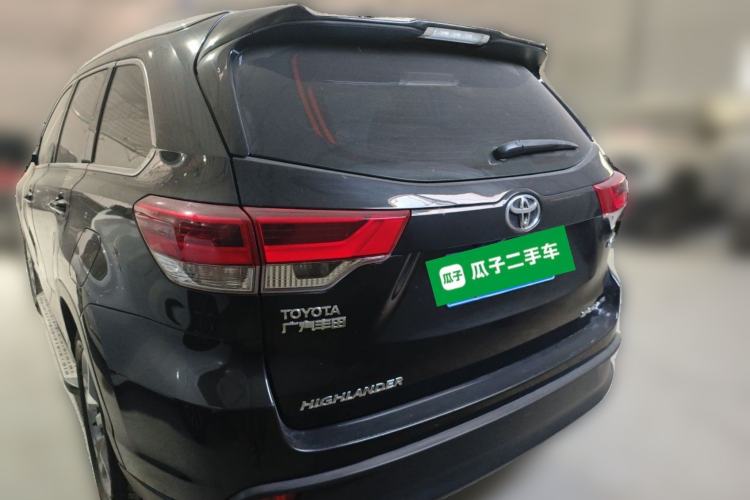 Used Toyota Highlander 2018 2.0T Four-Wheel Drive Luxury Edition 7 Seats China V Emission Standard Rear