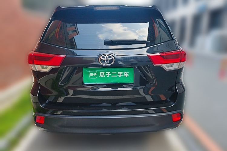 Used Toyota Highlander 2018 2.0T Four-Wheel Drive Luxury Edition 7 Seats China V Emission Standard Rear