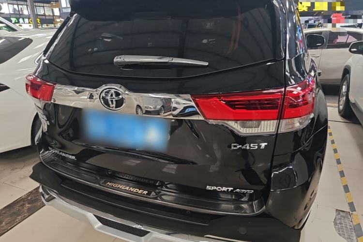 Used Toyota Highlander 2018 2.0T Four-Wheel Drive Luxury Edition 7 Seats China V Emission Standard Rear