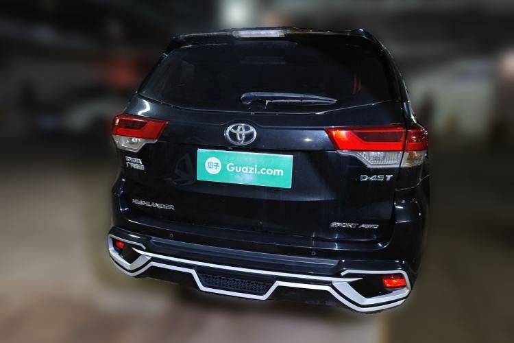 Used Toyota Highlander 2018 2.0T Four-Wheel Drive Luxury Edition 7 Seats China V Emission Standard Rear