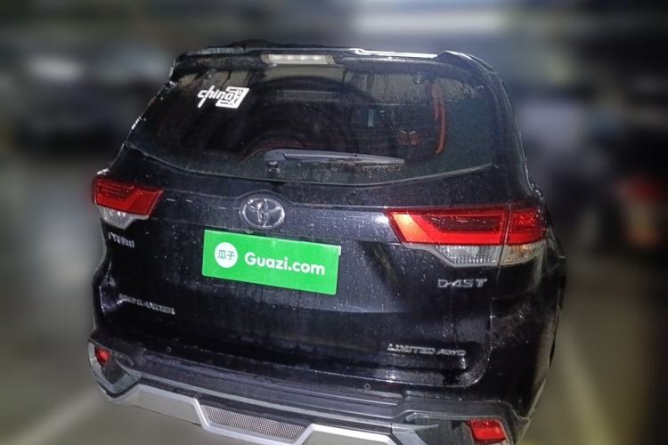 Used Toyota Highlander 2018 2.0T Four-Wheel Drive Supreme Edition 7-Seater China VI Rear
