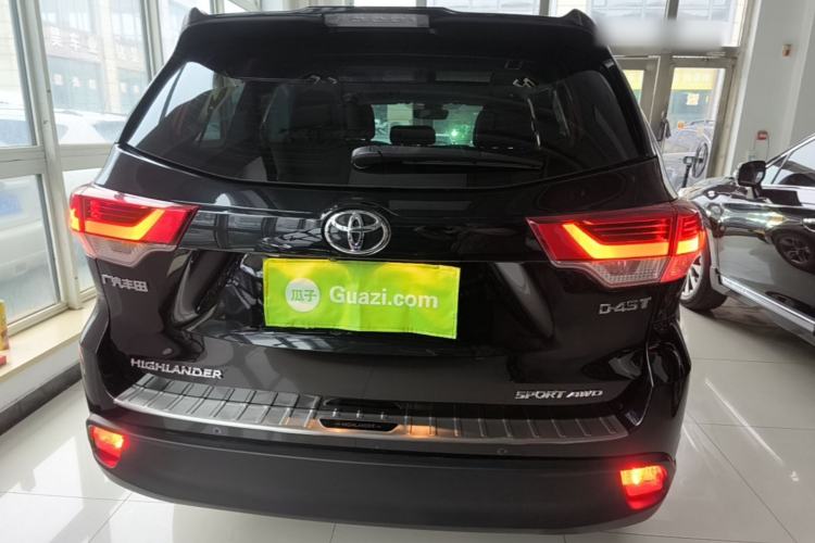 Used Toyota Highlander 2018 2.0T Four-Wheel Drive Luxury Version 7 Seats China VI Standard Rear