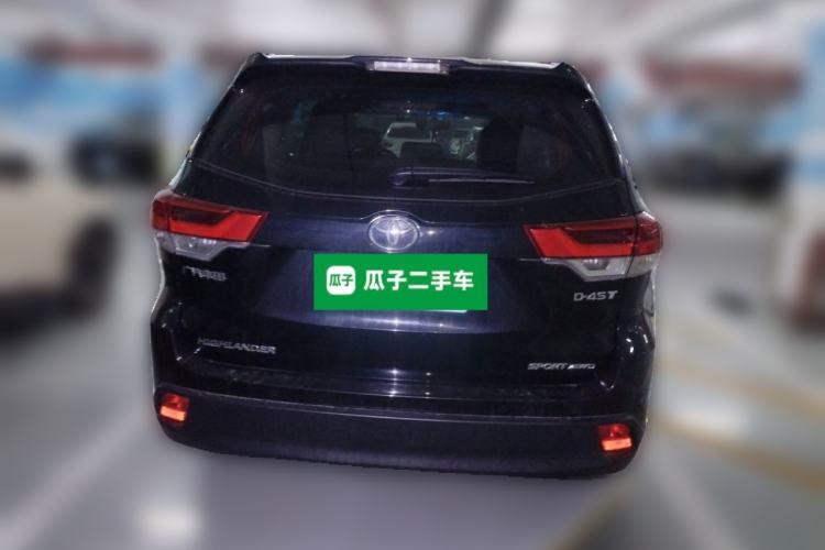 Used Toyota Highlander 2018 2.0T Four-Wheel Drive Luxury Version 7 Seats China VI Standard Rear