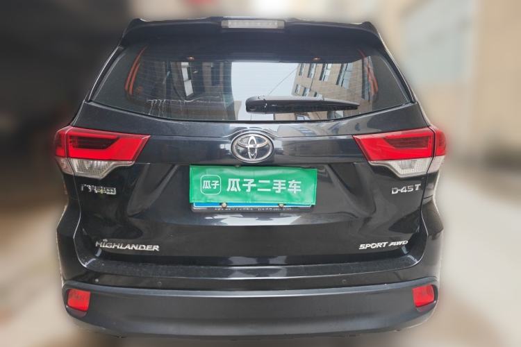 Used Toyota Highlander 2018 2.0T Four-Wheel Drive Luxury Version 7 Seats China VI Standard Rear
