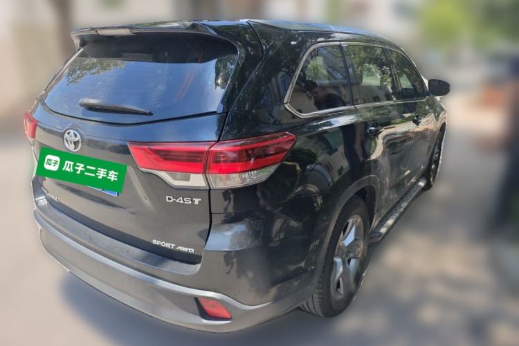 Used Toyota Highlander 2018 2.0T Four-Wheel Drive Luxury Edition 7 Seats China V Emission Standard Rear Right 45 Deg