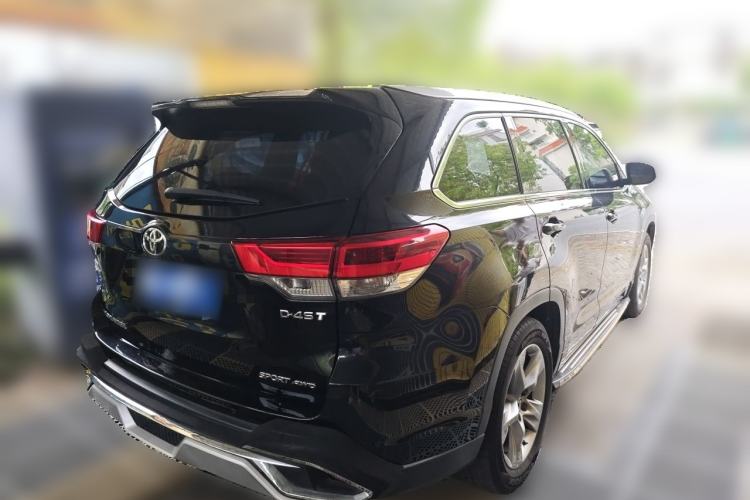 Used Toyota Highlander 2018 2.0T Four-Wheel Drive Luxury Edition 7 Seats China V Emission Standard Rear Right 45 Deg
