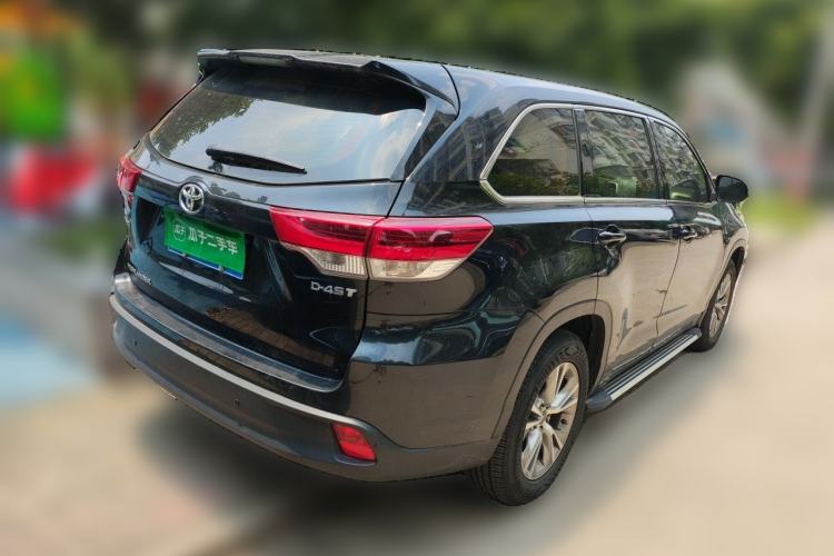 Used Toyota Highlander 2018 2.0T Two-Wheel Drive Elite Edition 7 Seats Emission Standard China V Rear Right 45 Deg