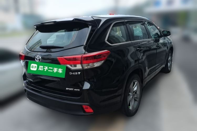 Used Toyota Highlander 2018 2.0T Four-Wheel Drive Luxury Version 7 Seats China VI Standard Rear Right 45 Deg