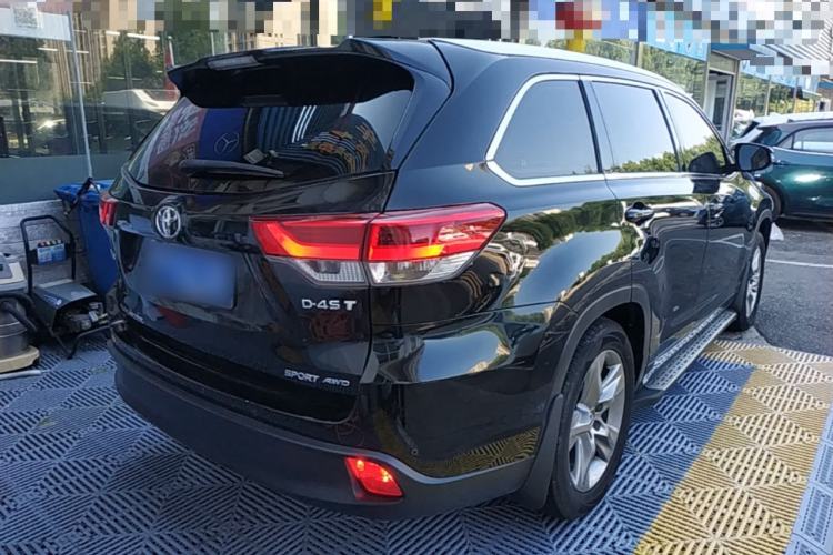 Used Toyota Highlander 2018 2.0T Four-Wheel Drive Luxury Version 7 Seats China VI Standard Rear Right 45 Deg