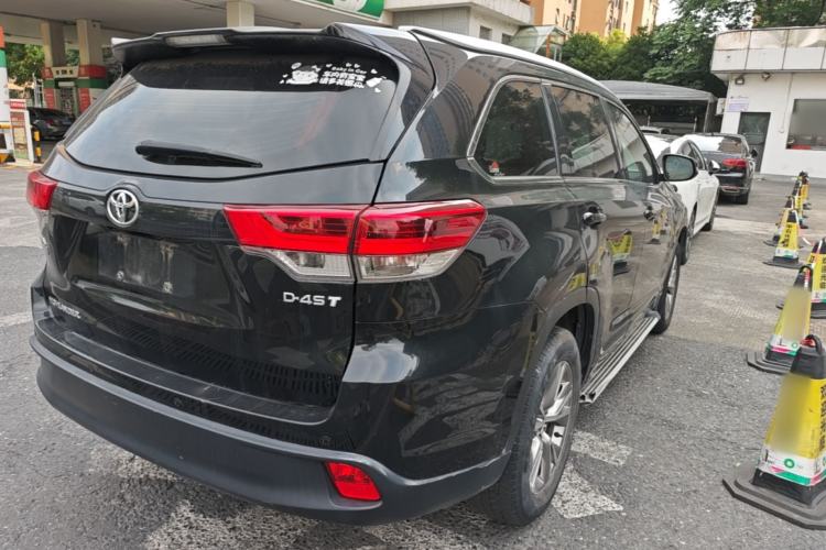 Used Toyota Highlander 2018 2.0T Two-Wheel Drive Elite Version 5 Seats China VI Standard Rear Right 45 Deg