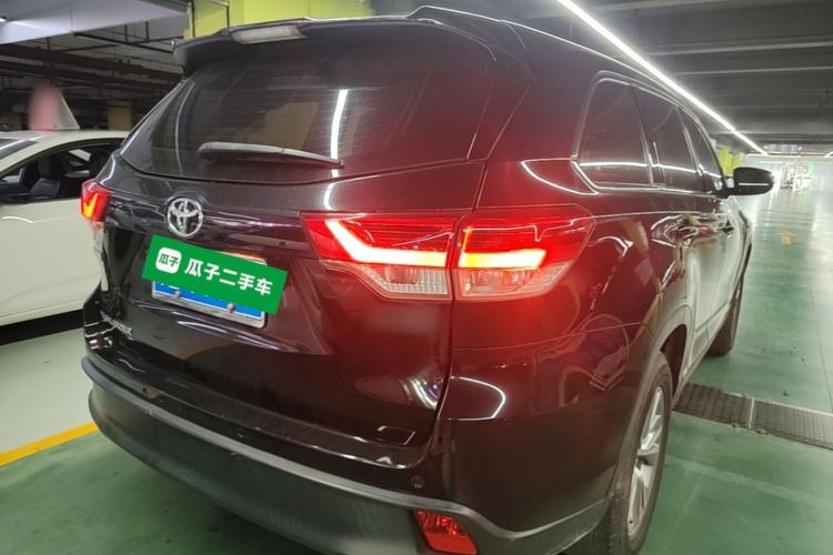 Used Toyota Highlander 2018 2.0T Two-Wheel Drive Elite Version 5 Seats China VI Standard Rear Right 45 Deg