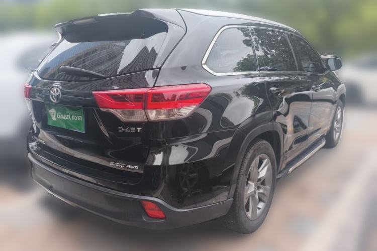 Used Toyota Highlander 2018 2.0T Four-Wheel Drive Luxury Edition 7 Seats China V Emission Standard Rear Right 45 Deg
